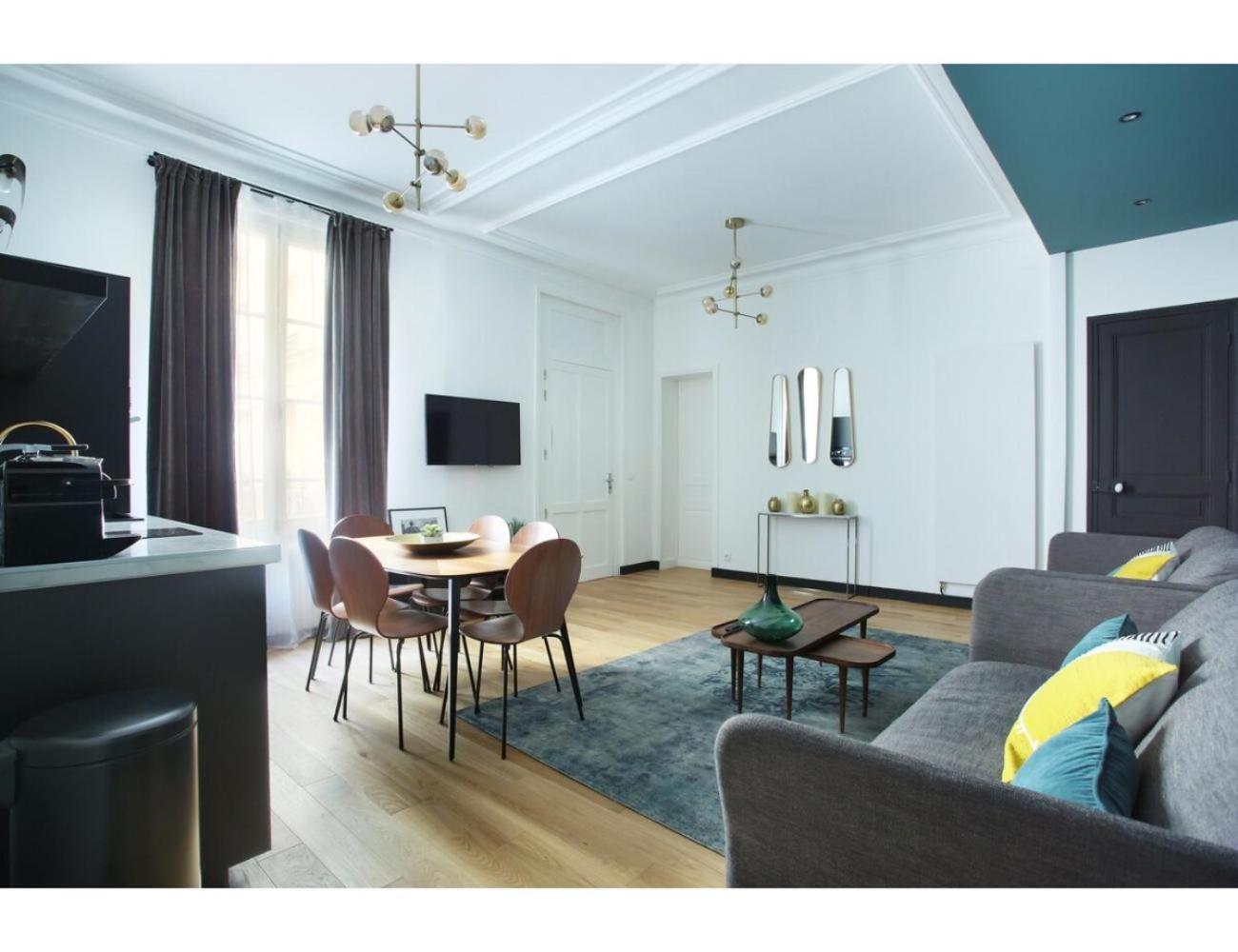 פריז Apartment Champ De Mars - Tour Eiffel By Studio Prestige מראה חיצוני תמונה
