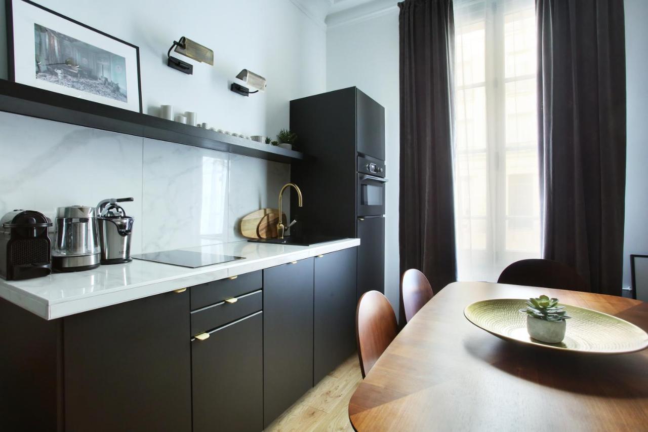 פריז Apartment Champ De Mars - Tour Eiffel By Studio Prestige מראה חיצוני תמונה